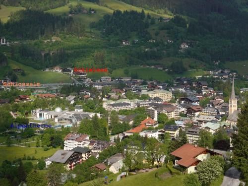Ferienhaus Schiwiese mit freiem Eintritt in die Alpentherme & freie Nutzung der Gasteiner Bergbahnen im Sommer 2025