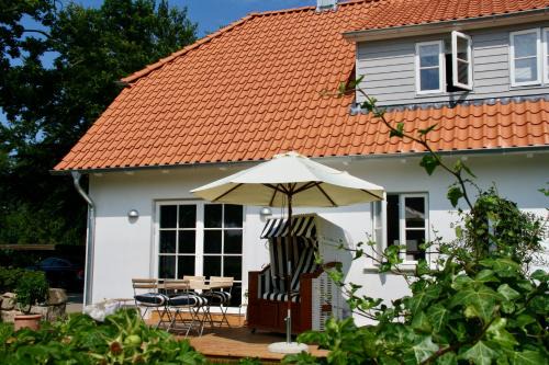 Ferienhaus " Sealounge " an der Ostsee, Sauna, Strandkorb, free W-LAN - SEASIDE -