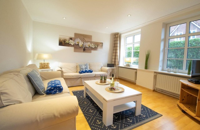 Ferienhaus Seestern - Familienfreundliches Ferienhaus für 5 Personen mit Sauna und Garten. Hunde Willkommen!