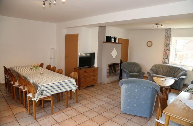 Ferienhof Schwienhorst - Ferienwohnung Unter der Remise, 1-11 Pers