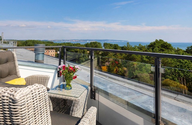 Ferienwohnung/app. für 6 Gäste mit 90m² in Binz OT Prora