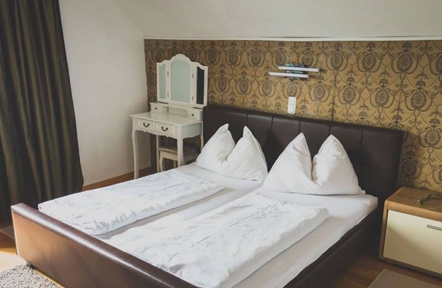 Ferienwohnung Küche -5 Personen - Hotel Litzlberger Keller
