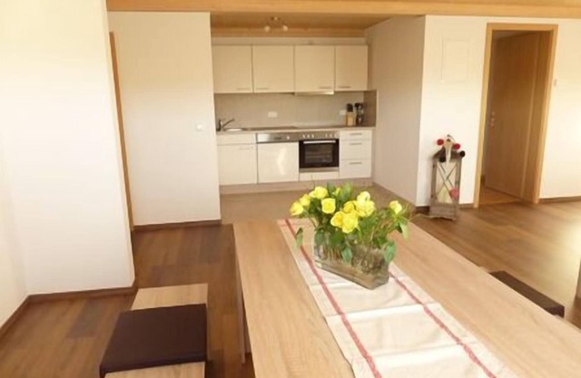 Ferienwohnung Oren, 75 qm, 1 Schlafzimmer, max. 2 Personen