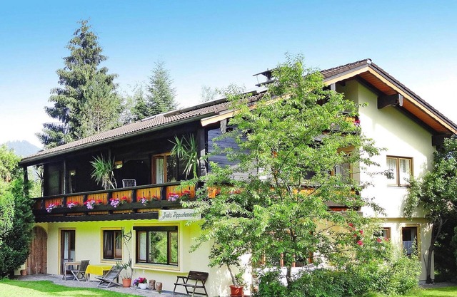 Ferienwohnung mit Balkon in der Nähe des