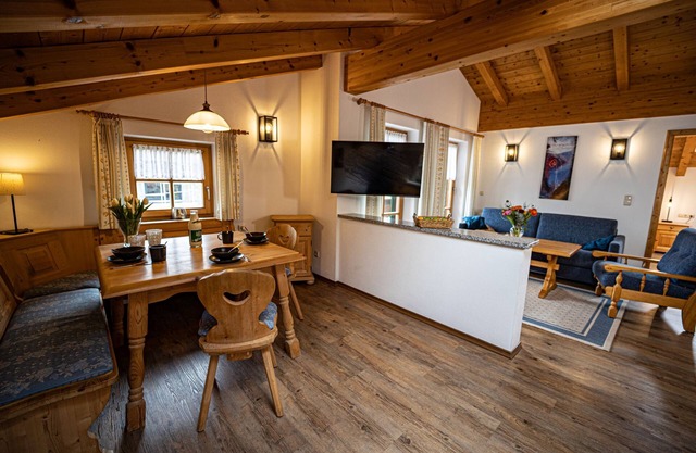 Ferienwohnung 2, 2 Personen, 50 qm, 1 Schlafzimmer, Balkon