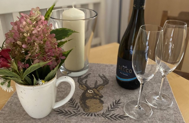 Ferienwohnung -2- (65qm), Balkon, Küche extra, 1 Schlaf- und 1 Wohn-/Schlafzimmer, WLAN, max 2 Personen