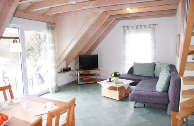 Ferienwohnung 7 (OG) für 2-6 Personen - besonders famlienfreundliche Wohnung