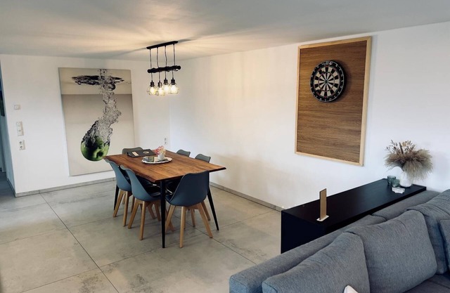 Ferienwohnung 90qm in der Natur mit Terrasse und Garten