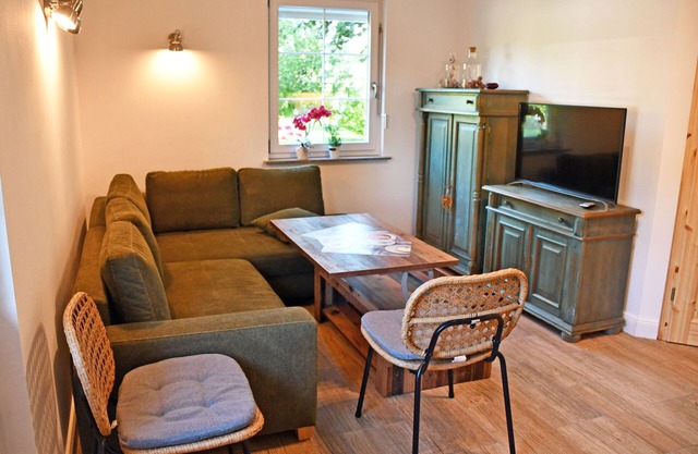 Ferienwohnung Achtern - Ferienwohnungen auf dem Pommernhof mit Großem Garten!