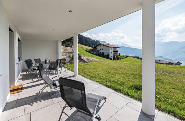 "Ferienwohnung am Mühlbachl" with Mountain View, Private Terrace & Wi-Fi