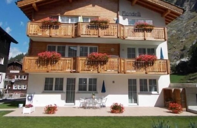 Ferienwohnung/app. für 5 Gäste mit 85m² in Saas-almagell