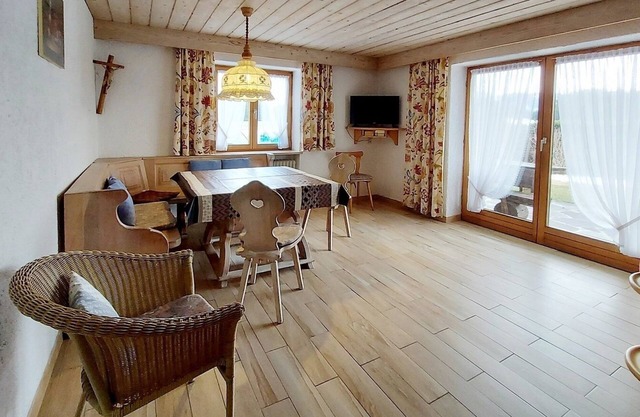 Ferienwohnung/app. für 6 Gäste mit 90m² in Prem