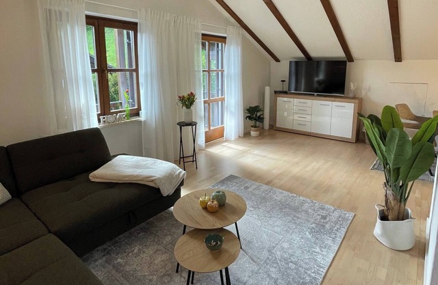 Ferienwohnung Bad Reichenhall-bergblick 70 qm mit 1 Schlafzimmer