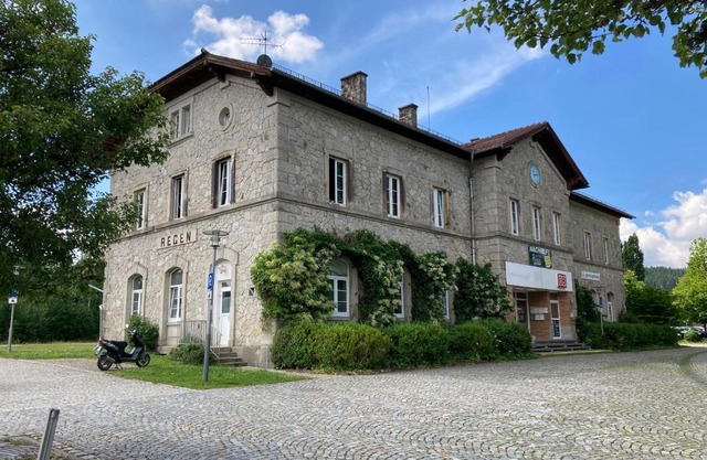 Ferienwohnung Bahnhof Regen mit Wellness