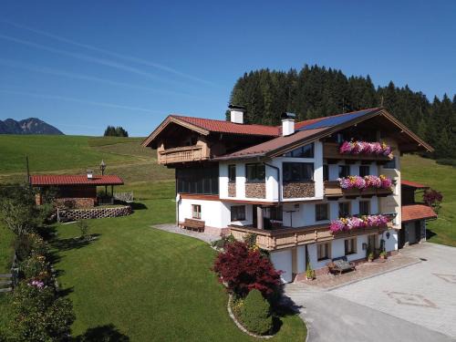 Ferienwohnung bis 4 Personen in Traumlage mit Kaiserblick by FeWo-Plan WILD190