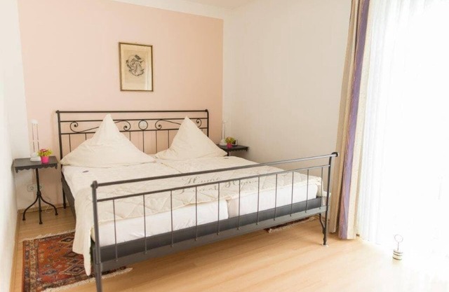 Ferienwohnung mit Terrasse und Voll Ausgestatteter Küche