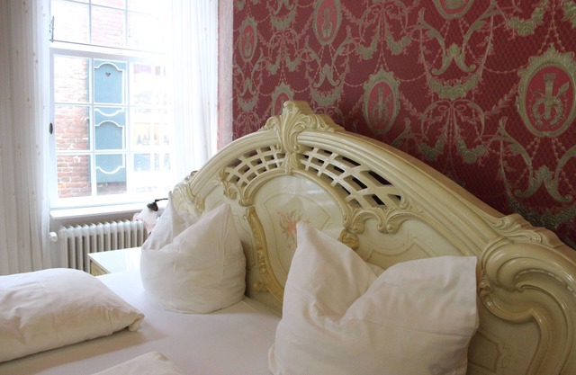 Ferienwohnung Rotkäppchen - Ferienwohnungen Märchenhaus Domke 15133