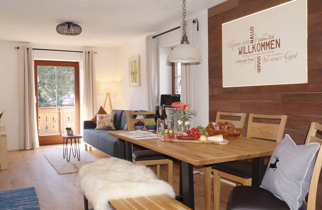 Ferienwohnung 55qm mit Sep. Schlafzimmer, Balkon