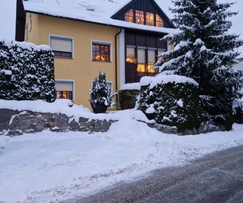 Ferienwohnung Heike Strobel