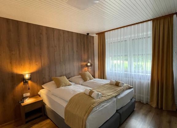 Ferienwohnung E