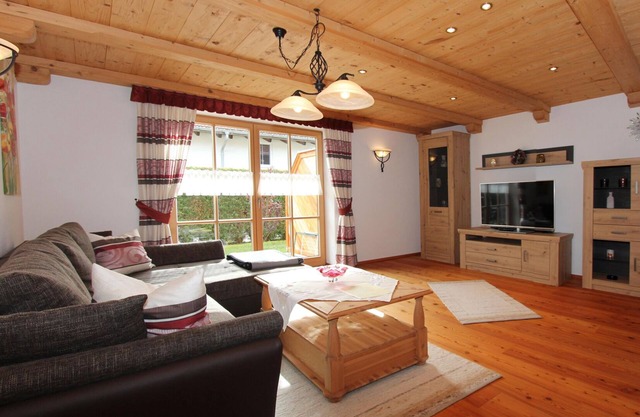 Ferienwohnung für 1 - 2 Pers., Wohnzimmer, Schlafzimmer, Küche, Du/wc, Balkon