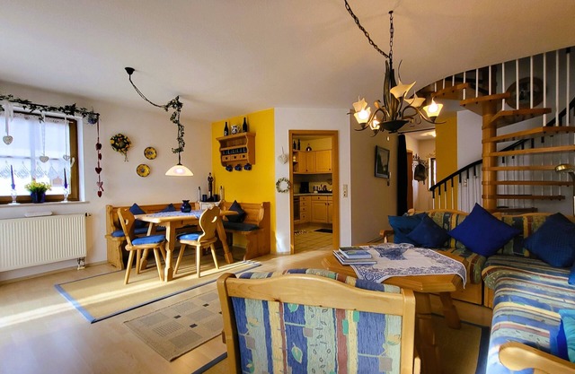 Ferienwohnung "flora"
