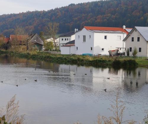 Ferienwohnung flussendlich