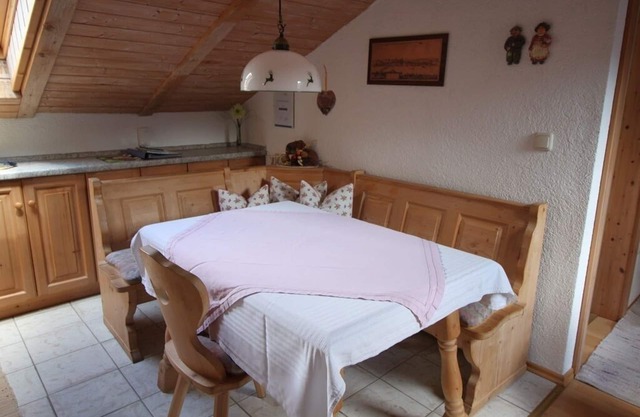 Ferienwohnung "Haus Christel", 1. OG, ca. 32 m², Balkon mit Bergblick