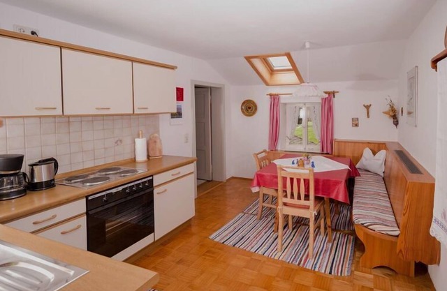 Ferienwohnung Heuberg mit 1 Separaten Schlafzimmer