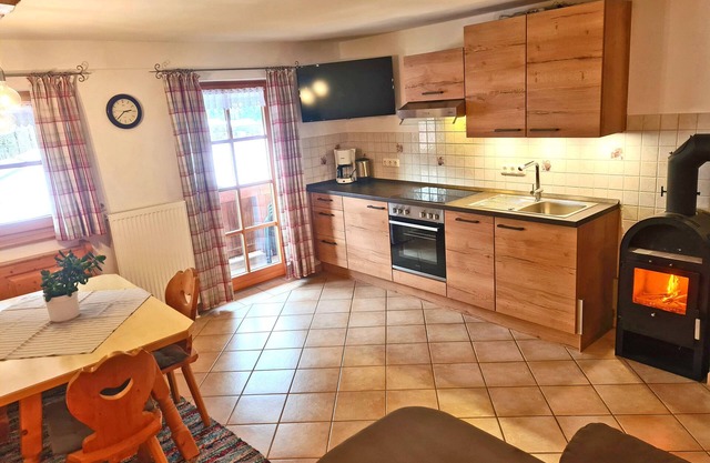 Ferienwohnung "Heuduft" 75 qm mit zwei Schlafzimmern und Balkon