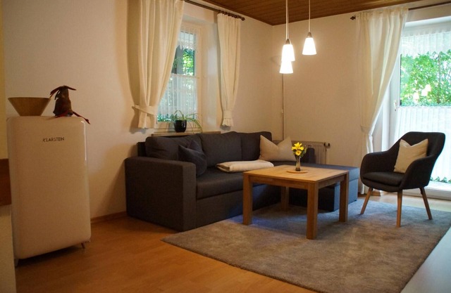 Ferienwohnung im Erdgeschoss (60qm) mit Terrasse