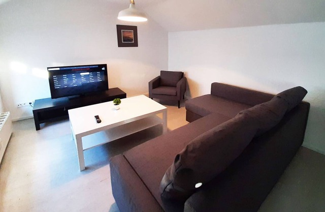 Ferienwohnung in Rommerskirchen / Ramrath , 70qm, 2 Schlafzimmer, 1 Wohn- /schlafzimmer, Max. 5 Personen