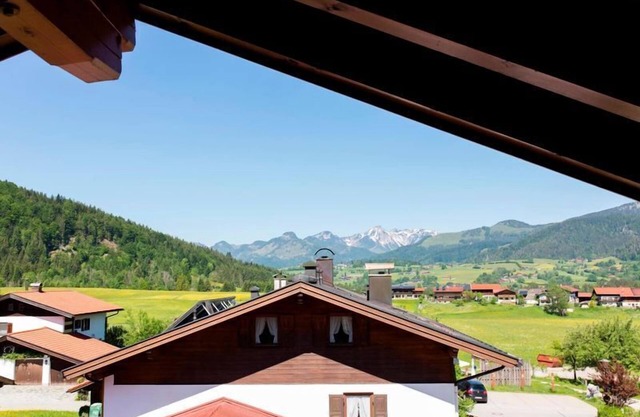 Ferienwohnung Kaiserblick, 32 qm mit Balkon und Bergblick