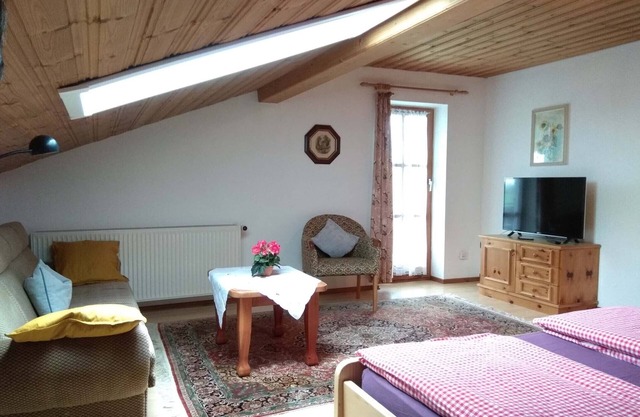 Ferienwohnung Kampenwand, 55 qm Obergeschoss, 2 separate Schlafzimmer
