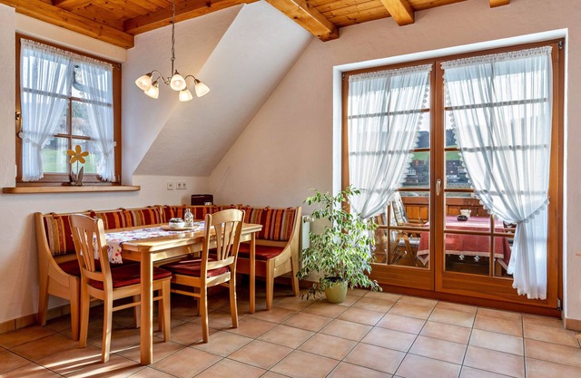 Ferienwohnung "Kapellenblick" 80qm, 2 bedrooms, max. 5 persons