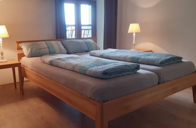Ferienwohnung Lindlhof mit Balkon