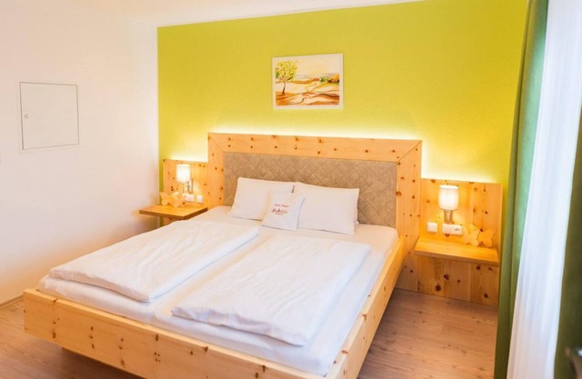 Ferienwohnung mit Terrasse - Gästehaus Bergbrunnen