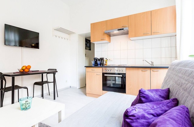 Ferienwohnung Mg04, 28 qm, 1 Schlafzimmer, 1 Wohn-/schlafzimmer, Max. 3 Personen