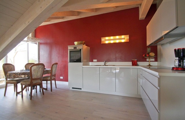 Ferienwohnung mit Bergblick und zwei Balkonen