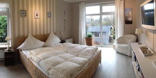 Ferienwohnung Mit Stellplatz Mitten Im Grünen