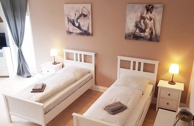 Ferienwohnung Neuss 09, 1 Schlafzimmer, 1 Wohn-/schlafraum, Max. 6 Personen