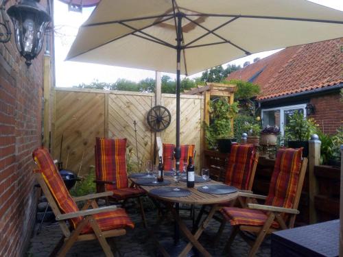 Ferienwohnung-Nordseeliebe-Spass-und-Erholung-im-Urlaub-mit-der-Familie-und-Hund-auf-dem-Lande