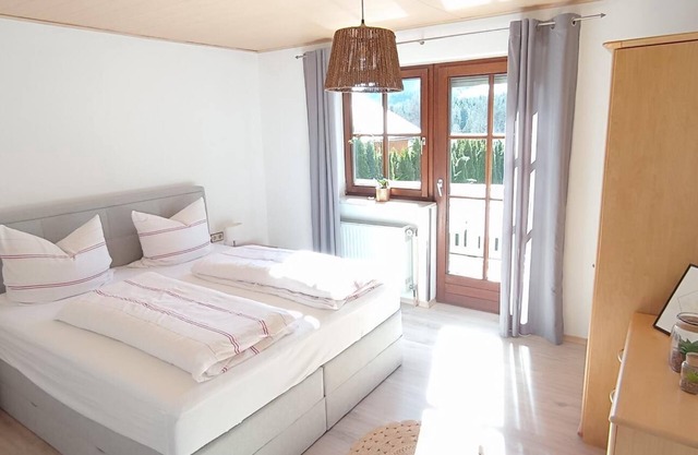 Ferienwohnung Nr. 2 mit Balkon