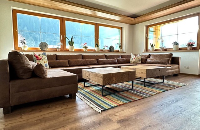 Ferienwohnung Nr. 4 für 8 Personen - Appartementhaus Zillertal