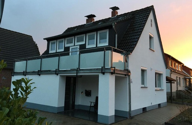 Ferienwohnung Rinteln - 4 Sterne - Im Kleinen Löök - 55 qm - 2 x TV - Terrasse - max 2 Erw und 1 Kind - Barrierearm TOP