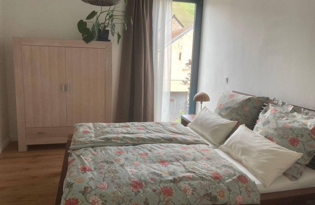 Ferienwohnung "rot" - Querhaus Kanzem
