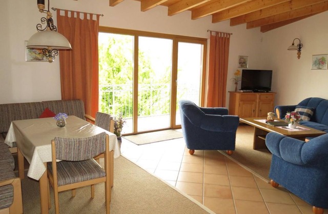 Ferienwohnung Veilchen für 2 Pers. und 2 Schlafzim - Landhaus Mosel/Haus Berghof