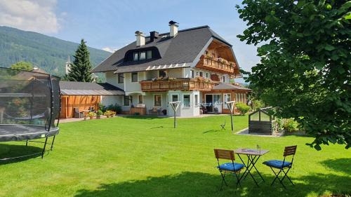 Ferienwohnungen Haus-Holzer