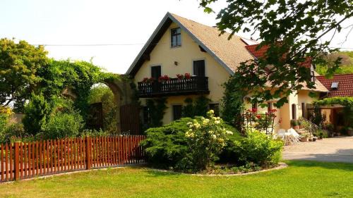 Ferienwohnungen Lindleshof