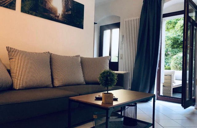 Ferienwohnungen mit Terrasse in Zwingernähe - Hilger Rentals